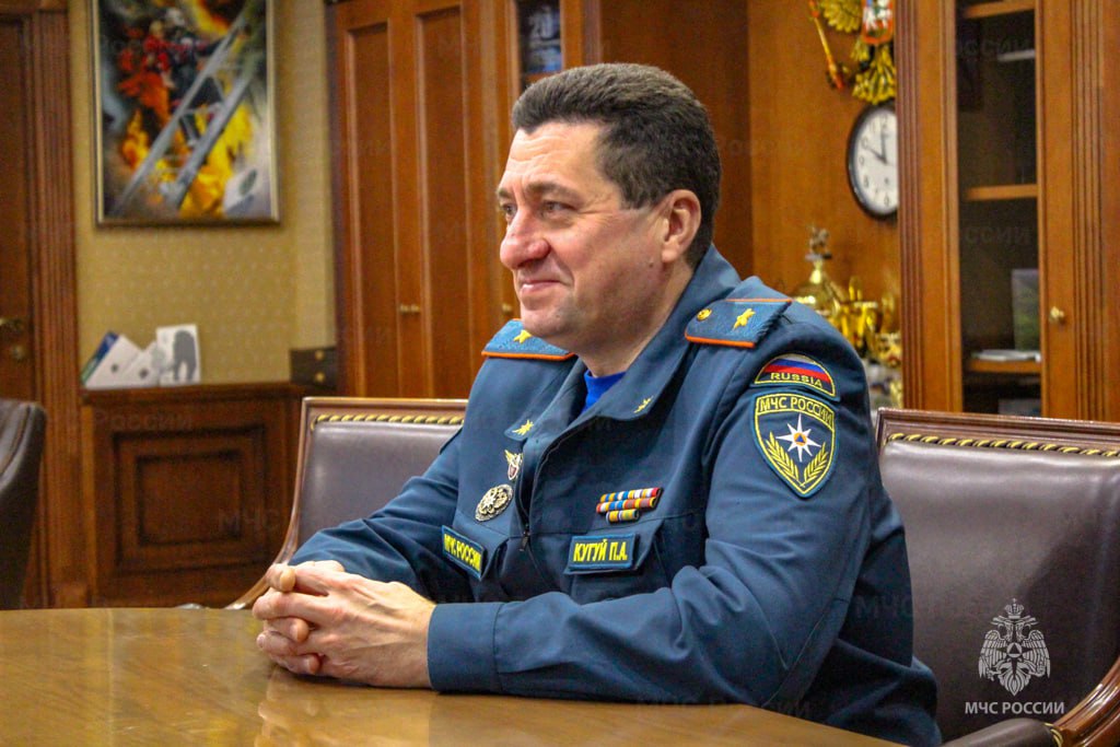 Главное управление МЧС России по Югре и КУ «Центр занятости населения Югры» заключили соглашение о сотрудничестве Главное управление МЧС России по Югре и КУ «Центр занятости населения Югры» заключили соглашение о сотрудничестве