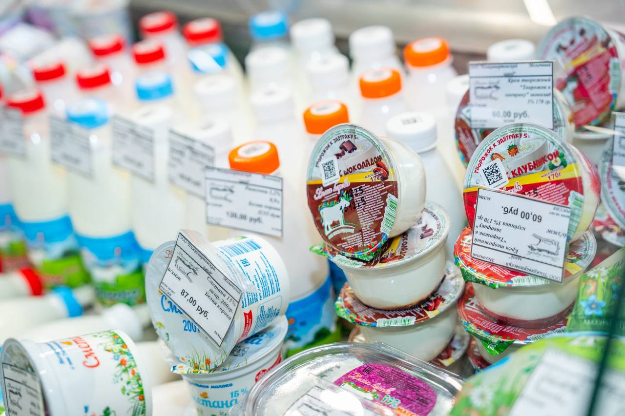 Руслан Кухарук торжественно открыл выставку-ярмарку «Товары земли Югорской», приуроченную к юбилею региона Руслан Кухарук торжественно открыл выставку-ярмарку «Товары земли Югорской», приуроченную к юбилею региона