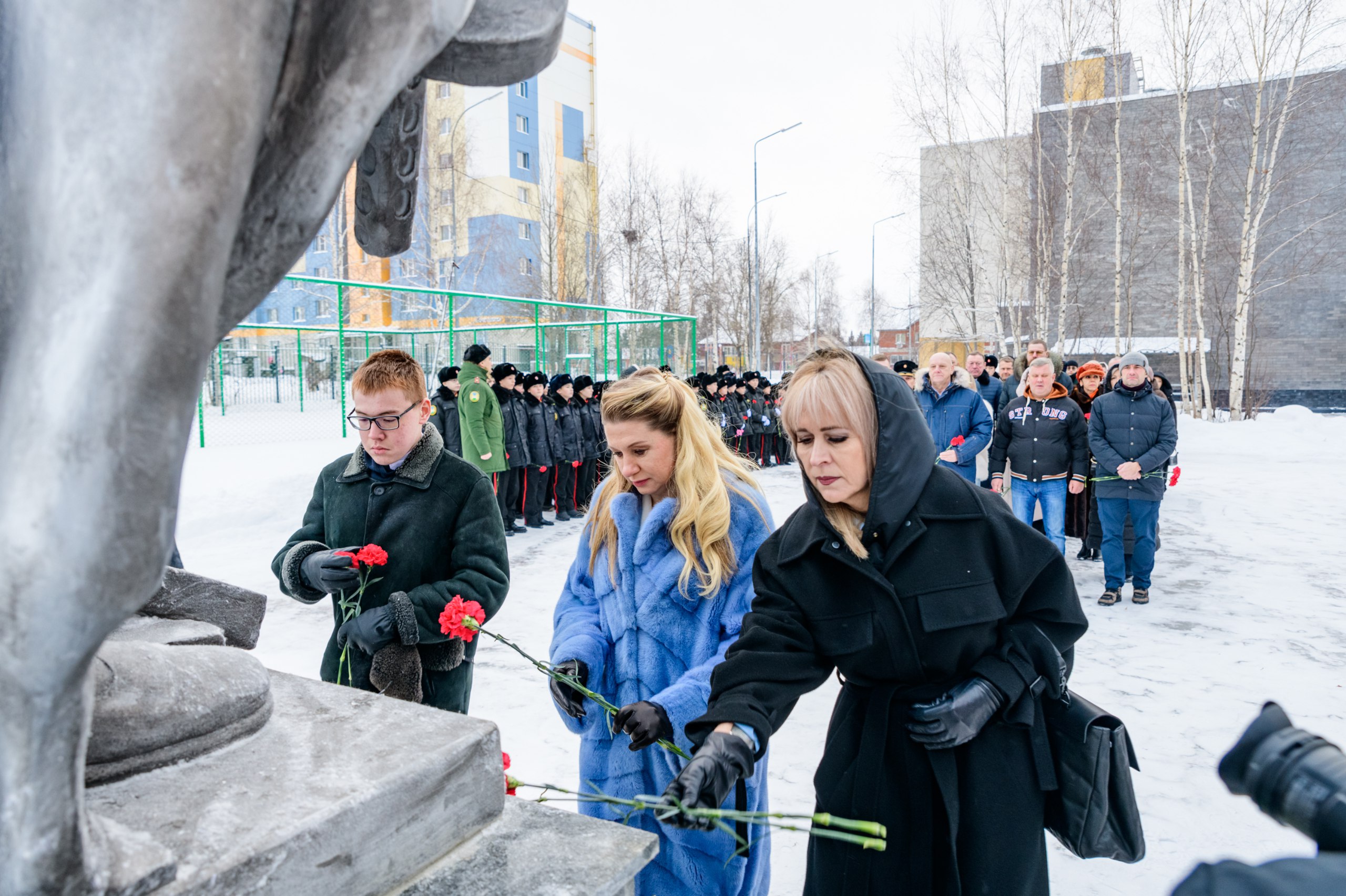 Максим Ряшин: В День Конституции Российской Федерации на территории 8 школы вместе с земляками торжественно открыли обновленный памятник Солдату Великой Отечественной войны 1941-1945 Максим Ряшин: В День Конституции Российской Федерации на территории 8 школы вместе с земляками торжественно открыли обновленный памятник Солдату Великой Отечественной войны 1941-1945