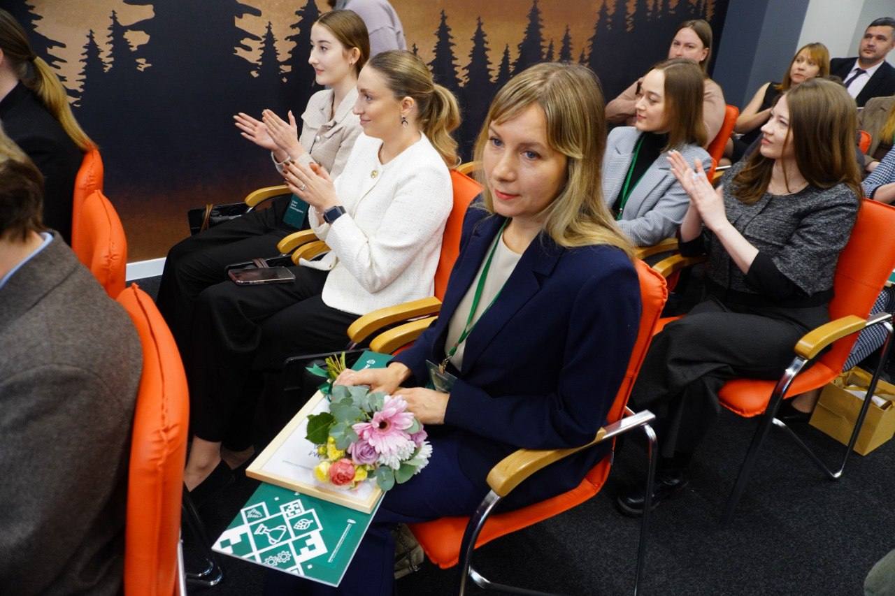 В Ханты-Мансийске назвали имена победителей конкурса «Лидеры Югры» В Ханты-Мансийске назвали имена победителей конкурса «Лидеры Югры»