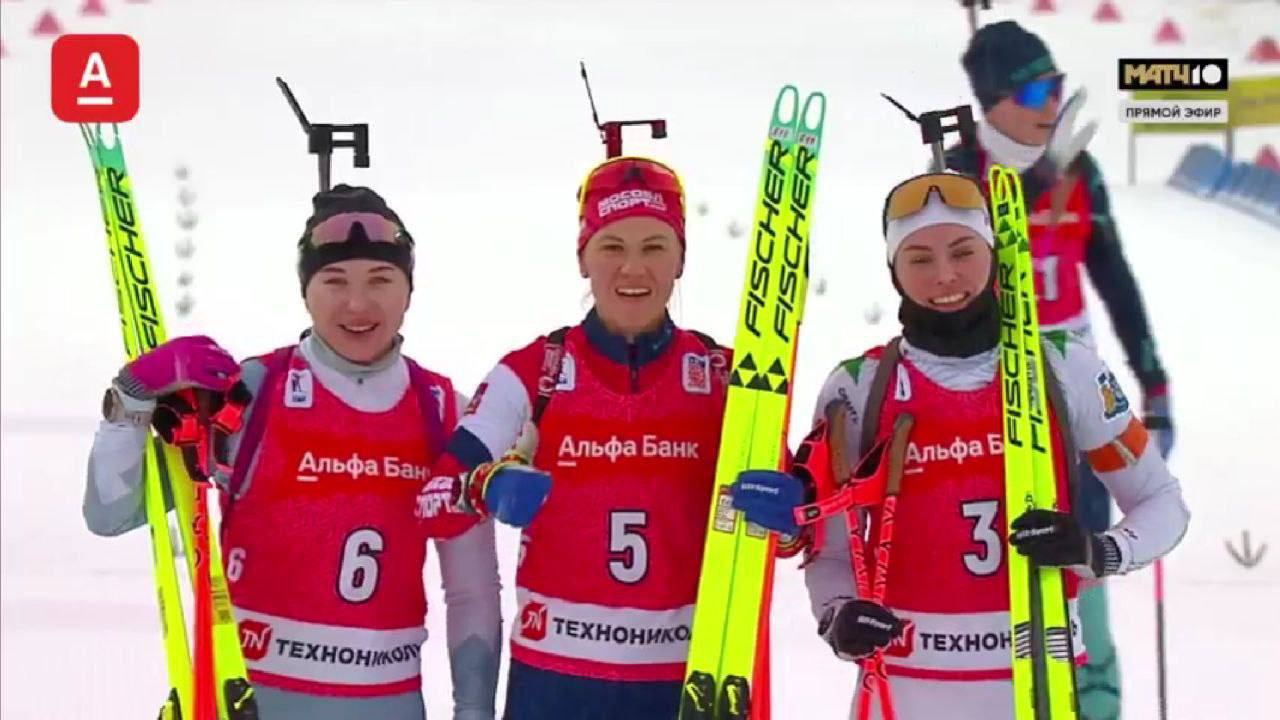 Виктория Метеля завоевала «бронзу» в большом масс-старте на Кубке России по биатлону