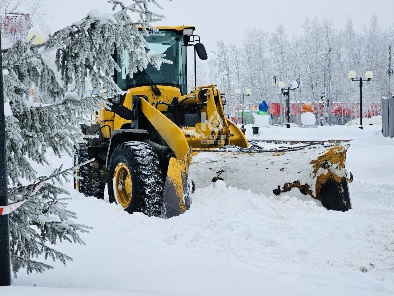 План по уборке и вывозу снега в городе Нефтеюганске на 14 декабря