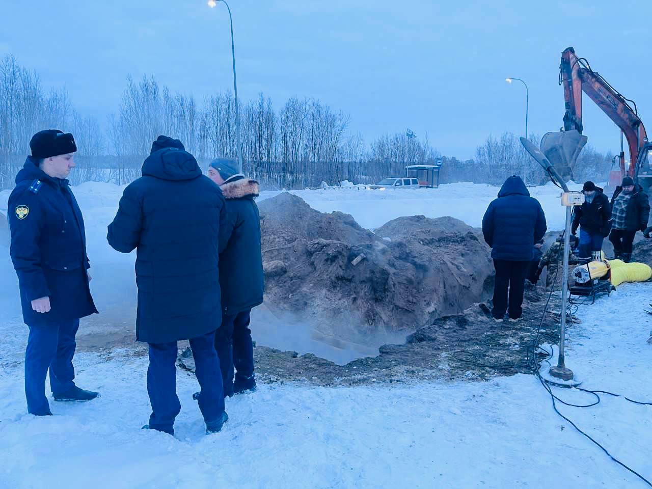 Прокуратура проводит проверку по факту порыва на сетях теплоснабжения в г.Белоярском Прокуратура проводит проверку по факту порыва на сетях теплоснабжения в г.Белоярском