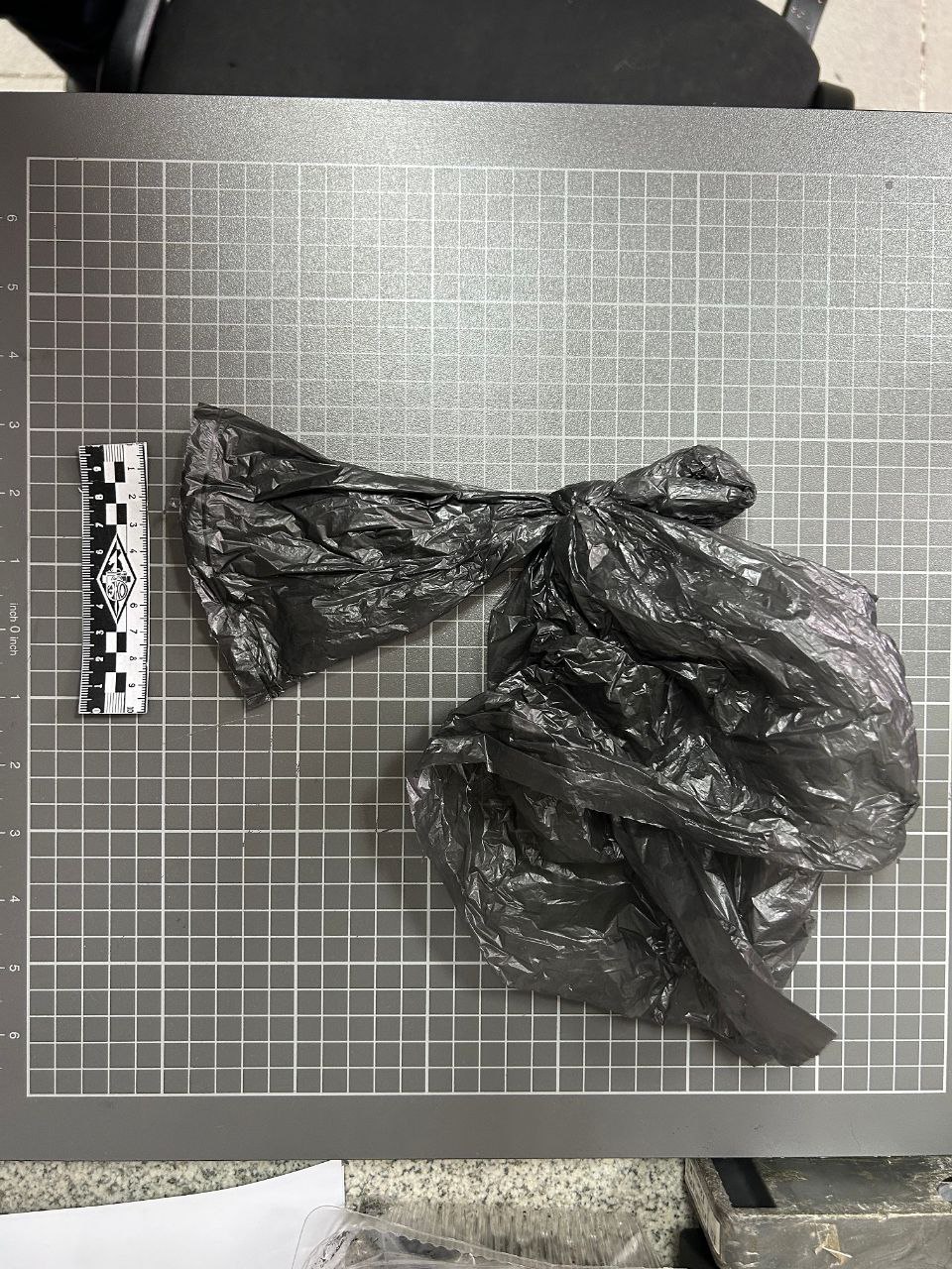 Жительница Нефтеюганского района осуждена за пособничество в незаконном хранении боеприпасов и за передачу оружия Жительница Нефтеюганского района осуждена за пособничество в незаконном хранении боеприпасов и за передачу оружия