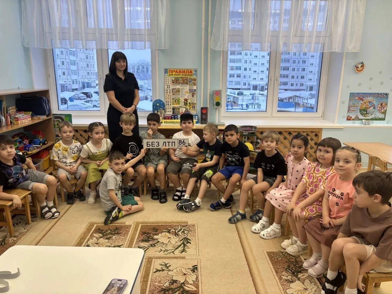 #Сохранидетскуюжизнь. В преддверии зимних каникул вопрос профилактики детской аварийности особенно актуален, как при осуществлении перевозок несовершеннолетних пассажиров в транспортных средствах , так и при их... #Сохранидетскуюжизнь. В преддверии зимних каникул вопрос профилактики детской аварийности особенно актуален, как при осуществлении перевозок несовершеннолетних пассажиров в транспортных средствах , так и при их...