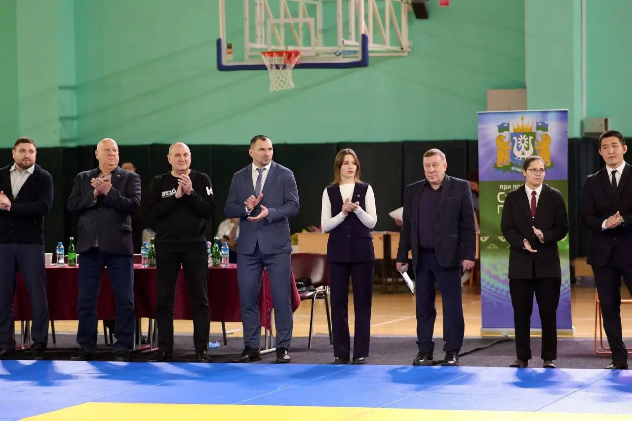 В Нефтеюганске прошел фестиваль спортивных единоборств В Нефтеюганске прошел фестиваль спортивных единоборств