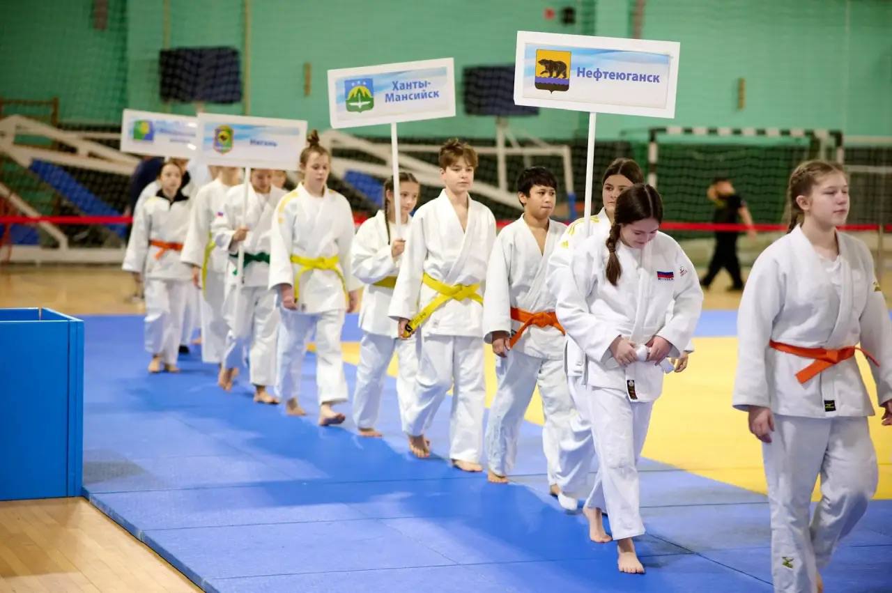 В Нефтеюганске прошел фестиваль спортивных единоборств В Нефтеюганске прошел фестиваль спортивных единоборств