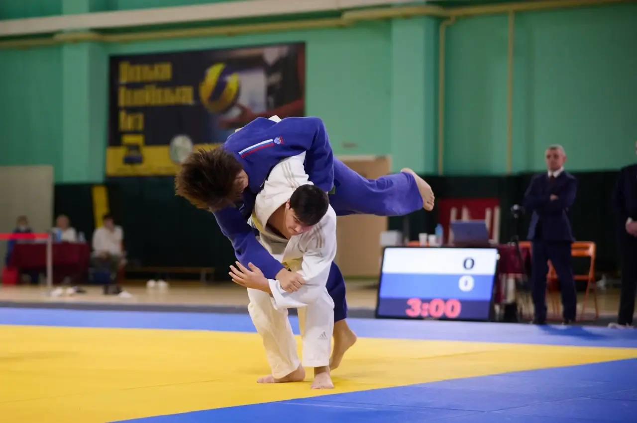 В Нефтеюганске прошел фестиваль спортивных единоборств В Нефтеюганске прошел фестиваль спортивных единоборств