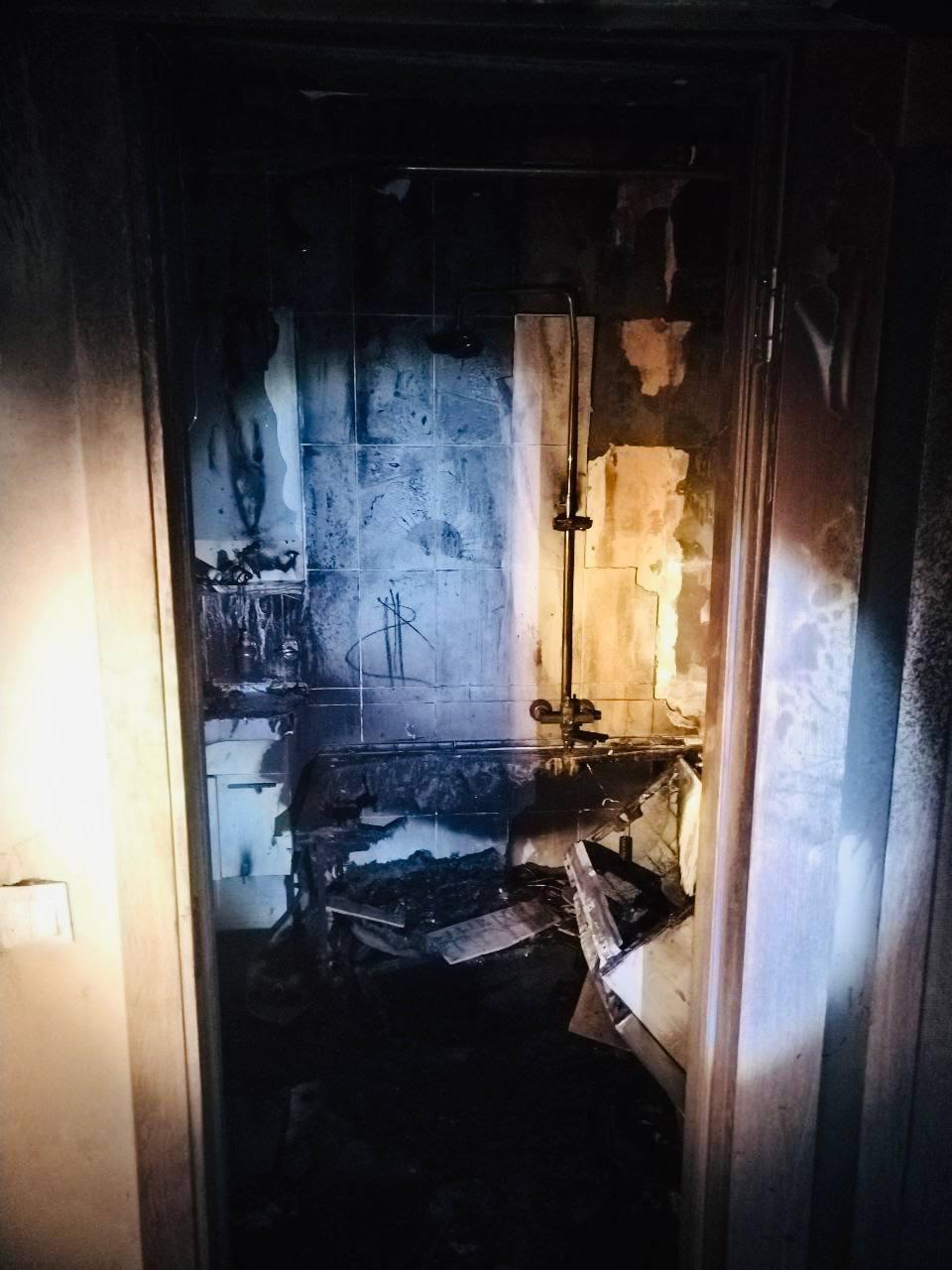 Вартовчанка и ее дочь отравились угарным газом во время пожара на Мусы Джалиля