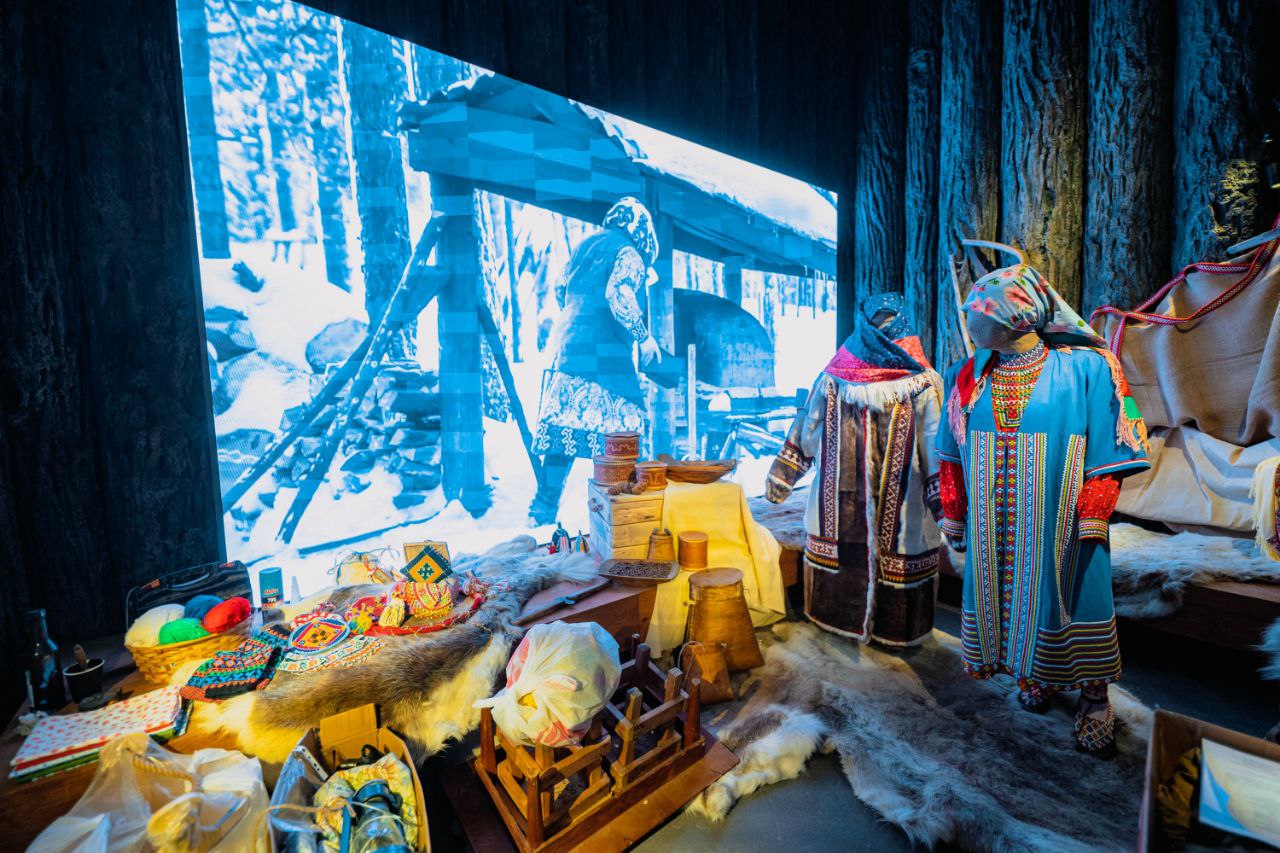 Артём Жога: В Ханты-Мансийске открылся Национальный центр "Россия" Артём Жога: В Ханты-Мансийске открылся Национальный центр "Россия"