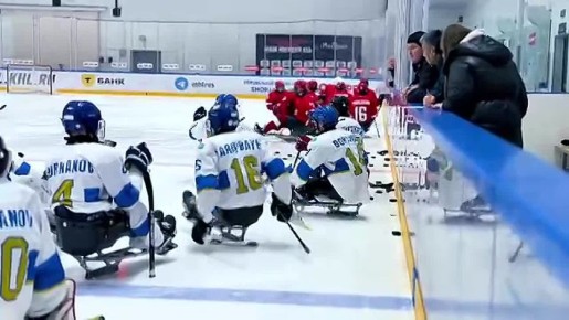В Ханты-Мансийске стартовал Кубок Континента КХЛ по следж-хоккею