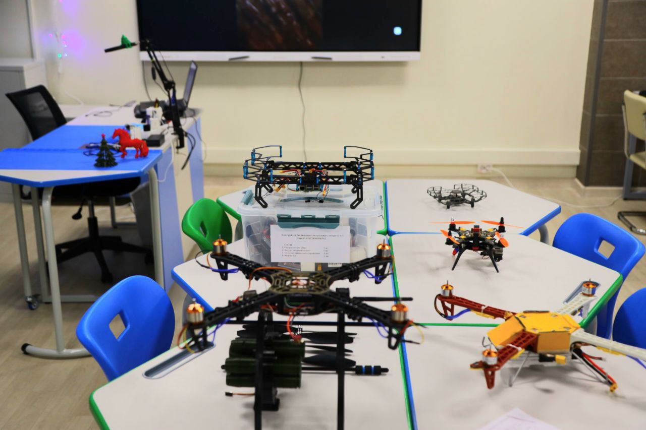 Дмитрий Кощенко: Нижневартовск с рабочим визитом посетил председатель Думы Югры Борис Хохряков Дмитрий Кощенко: Нижневартовск с рабочим визитом посетил председатель Думы Югры Борис Хохряков