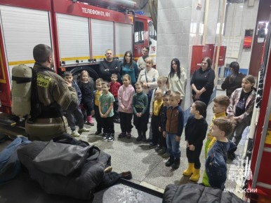 В Сургуте активно ведется профориентационная работа на базе пожарных частей