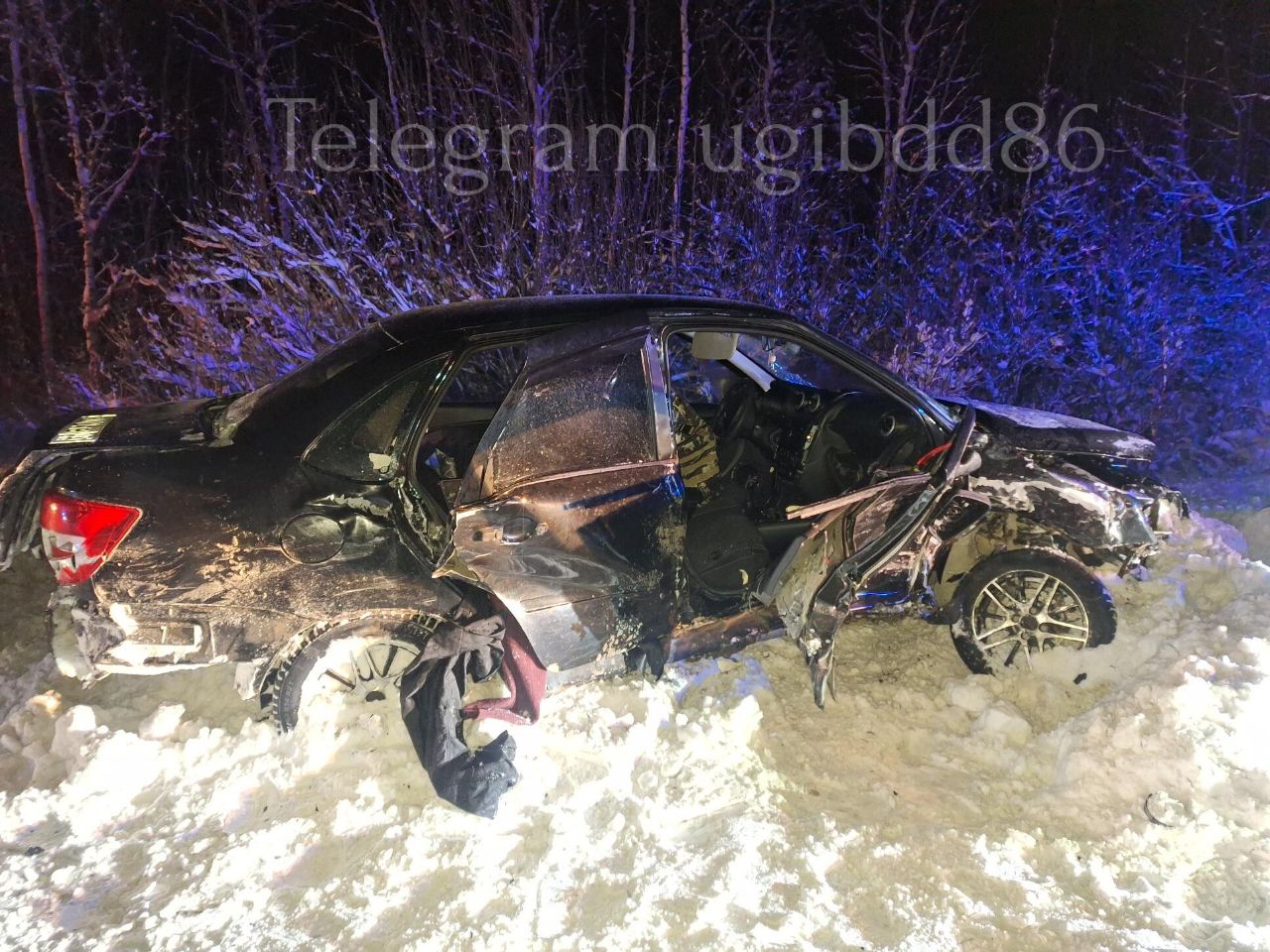 Неконтролируемый занос авто привёл к ДТП Неконтролируемый занос авто привёл к ДТП