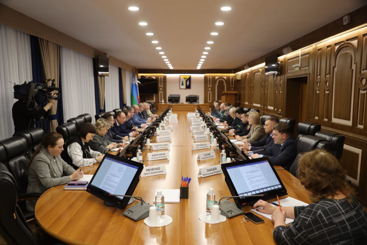 Дмитрий Кощенко: Со вчерашнего дня в Нижневартовске введен особый противопожарный режим на период праздников Дмитрий Кощенко: Со вчерашнего дня в Нижневартовске введен особый противопожарный режим на период праздников