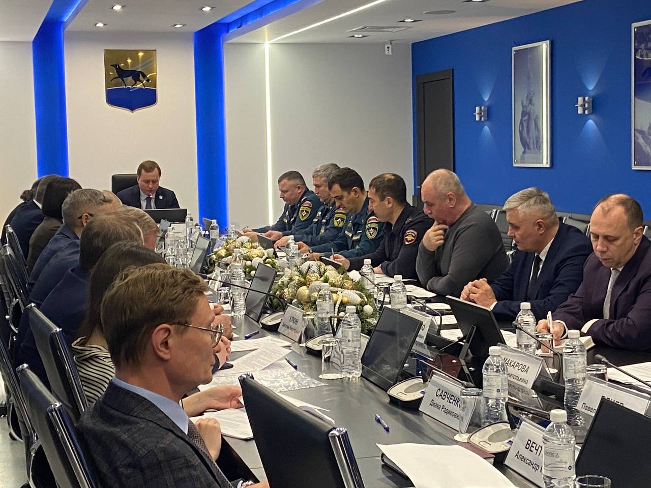 В преддверии новогодних праздников Глава Сургута Максим Слепов провёл заседание комиссии по чрезвычайным ситуациям В преддверии новогодних праздников Глава Сургута Максим Слепов провёл заседание комиссии по чрезвычайным ситуациям
