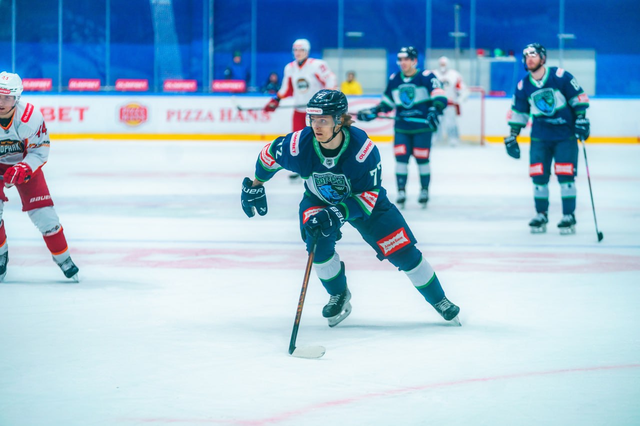 ХК «Югра» провела первый в этом году матч домашней серии — на льду югорчане сошлись с командой «Горняк-УГМК» ХК «Югра» провела первый в этом году матч домашней серии — на льду югорчане сошлись с командой «Горняк-УГМК»