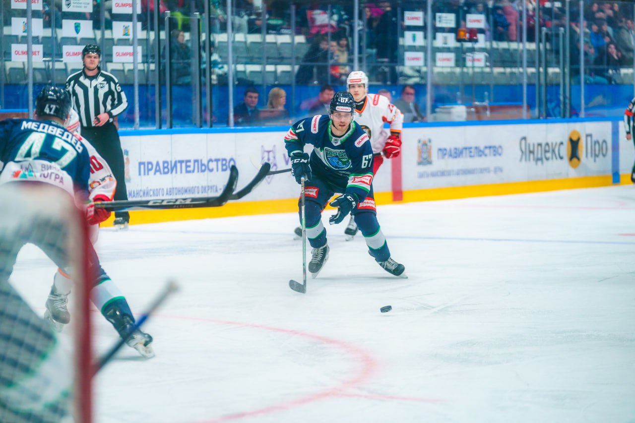 ХК «Югра» провела первый в этом году матч домашней серии — на льду югорчане сошлись с командой «Горняк-УГМК» ХК «Югра» провела первый в этом году матч домашней серии — на льду югорчане сошлись с командой «Горняк-УГМК»