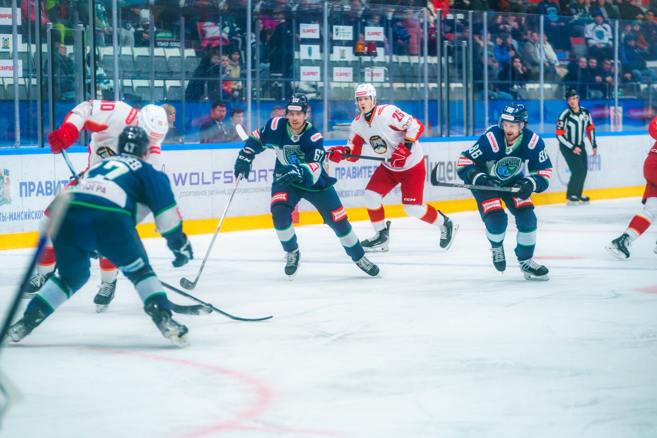 ХК «Югра» провела первый в этом году матч домашней серии — на льду югорчане сошлись с командой «Горняк-УГМК» ХК «Югра» провела первый в этом году матч домашней серии — на льду югорчане сошлись с командой «Горняк-УГМК»