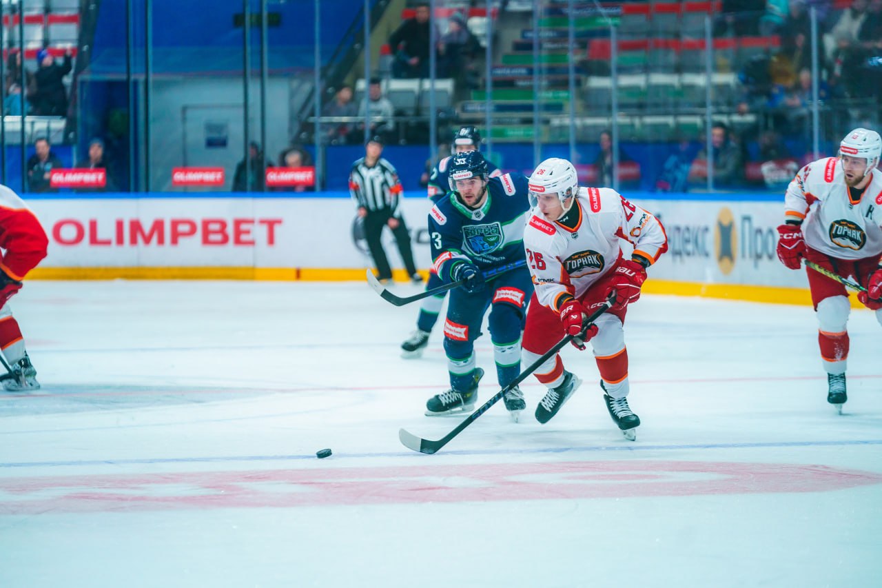 ХК «Югра» провела первый в этом году матч домашней серии — на льду югорчане сошлись с командой «Горняк-УГМК» ХК «Югра» провела первый в этом году матч домашней серии — на льду югорчане сошлись с командой «Горняк-УГМК»