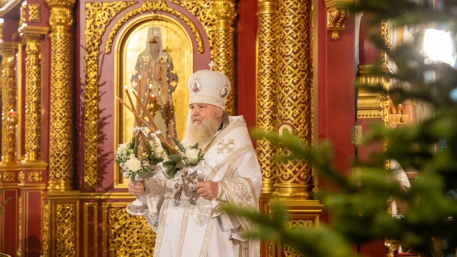 Верующие Югры смогут присоединиться к Рождественской службе онлайн или в соборе