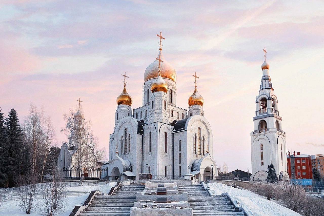 Максим Ряшин: С Рождеством Христовым!. Этот светлый праздник наполняет нас добротой, дарит веру и надежду