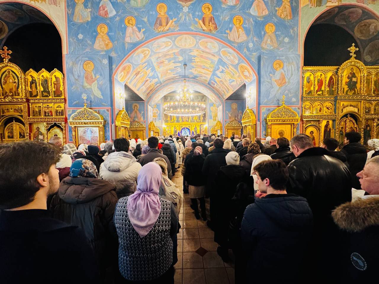 Дмитрий Кощенко: Дорогие нижневартовцы! От всей души поздравляю со светлым праздником Рождества Христова! Дмитрий Кощенко: Дорогие нижневартовцы! От всей души поздравляю со светлым праздником Рождества Христова!