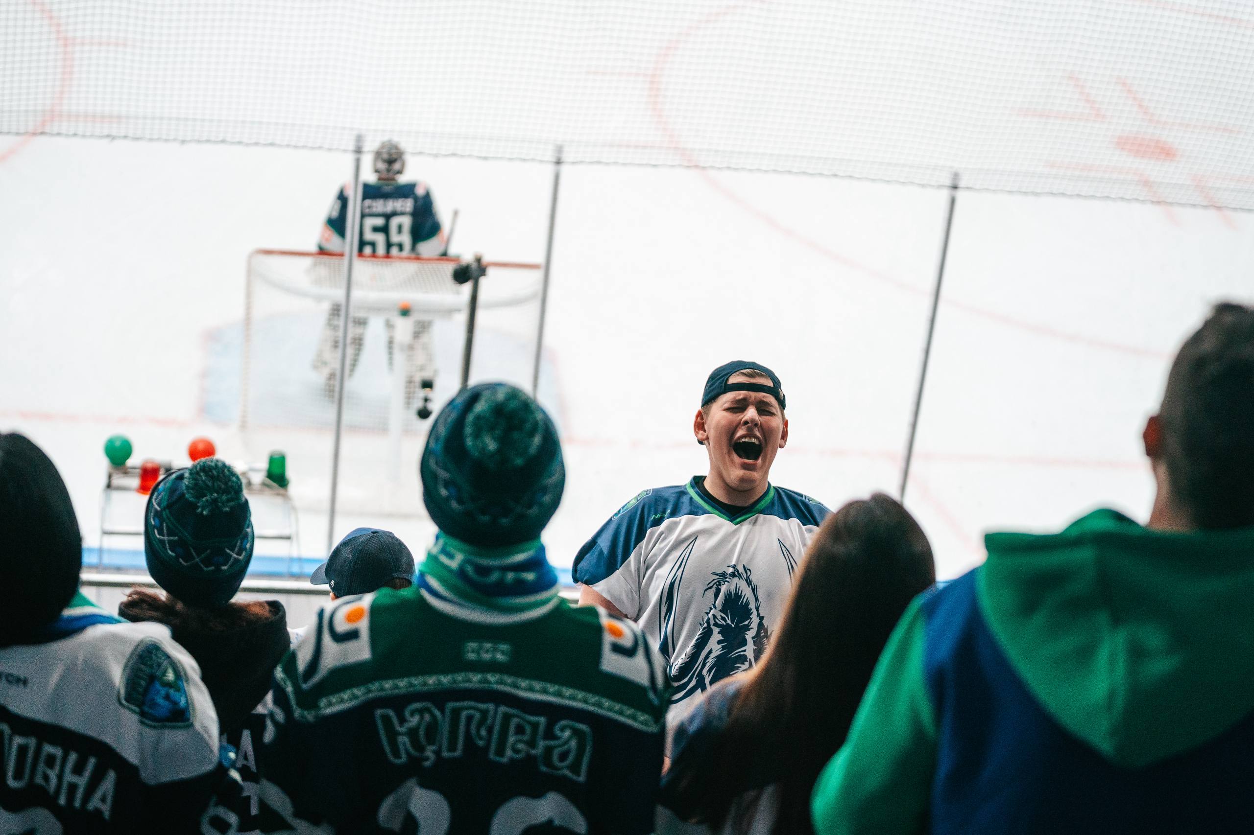 Вперед, «Югра». Продолжаем бороться за первое место в турнирной таблице! Сегодня Мамонты показали невероятный характер и одержали волевую победу над ХК «Магнитка» со счетом 2:1 в серии послематчевых бросков! Дальше — больше!... Вперед, «Югра». Продолжаем бороться за первое место в турнирной таблице! Сегодня Мамонты показали невероятный характер и одержали волевую победу над ХК «Магнитка» со счетом 2:1 в серии послематчевых бросков! Дальше — больше!...