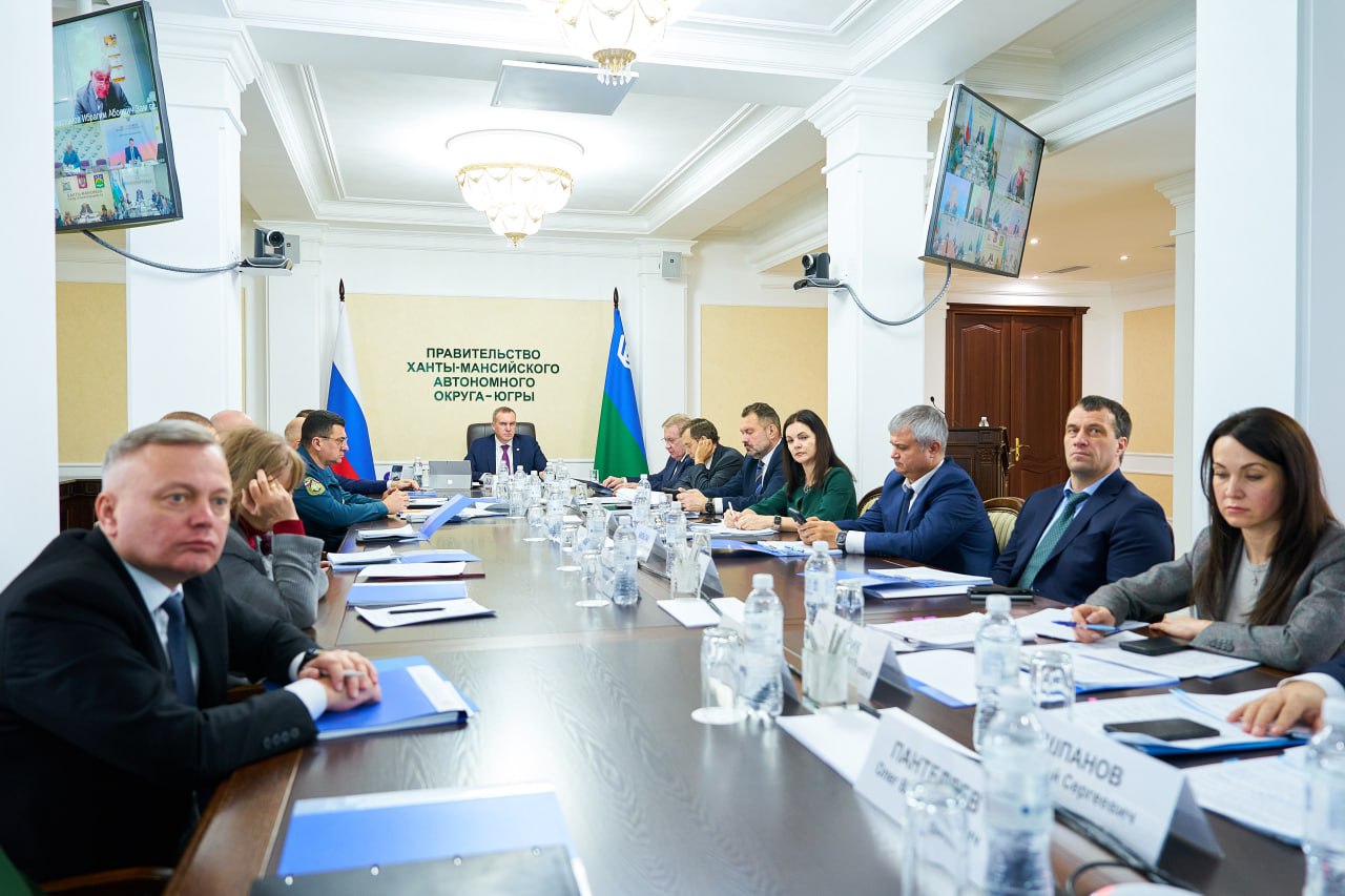Максим Ряшин: Принял участие в первом в этом году заседании Антитеррористической комиссии Югры под председательством главы региона Руслана Кухарука