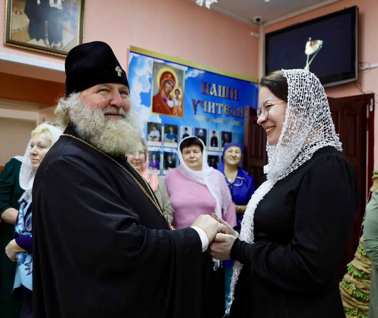 Дмитрий Кощенко: Вместе с владыкой Павлом посетили спектакль «Снежная Королева» в православной гимназии Дмитрий Кощенко: Вместе с владыкой Павлом посетили спектакль «Снежная Королева» в православной гимназии