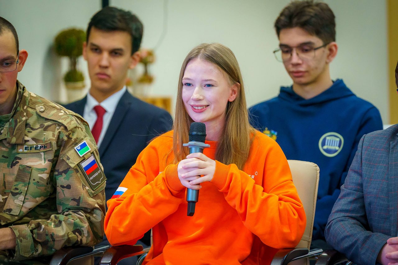 Губернатор Югры исполнит желания пятерых студентов Губернатор Югры исполнит желания пятерых студентов