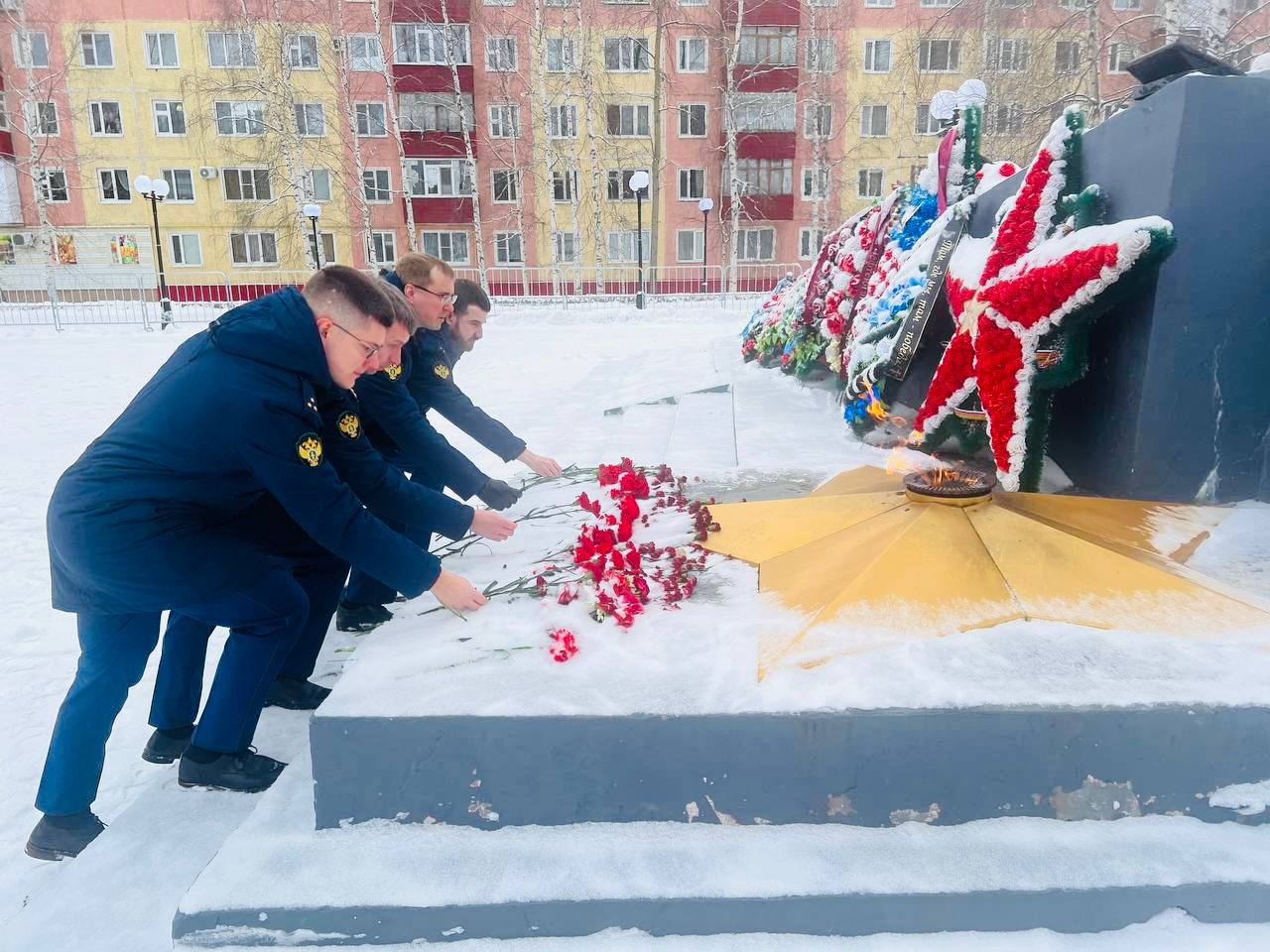 В честь празднования дня полного освобождения Ленинграда от фашистской блокады прокуроры Югры приняли участие в памятных мероприятиях В честь празднования дня полного освобождения Ленинграда от фашистской блокады прокуроры Югры приняли участие в памятных мероприятиях