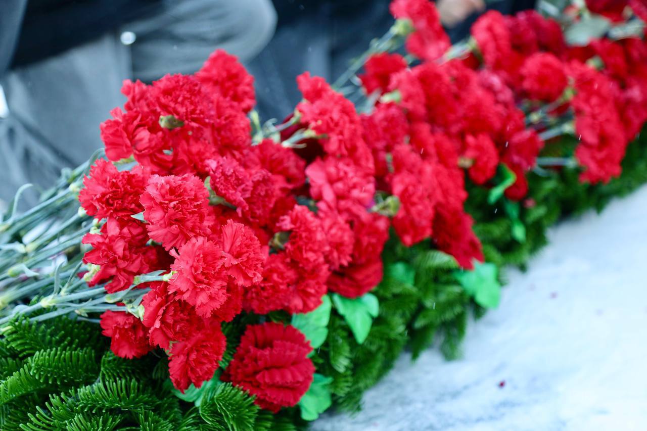 В честь празднования дня полного освобождения Ленинграда от фашистской блокады прокуроры Югры приняли участие в памятных мероприятиях В честь празднования дня полного освобождения Ленинграда от фашистской блокады прокуроры Югры приняли участие в памятных мероприятиях
