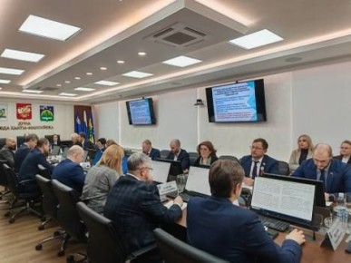 В Думе Ханты-Мансийска прошло заседание совместной комиссии