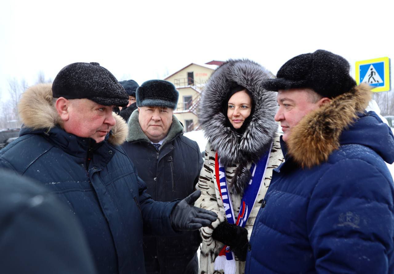 Дмитрий Кощенко: Вместе с коллегами и депутатами проинспектировали ключевые объекты народной программы «Карта развития Югры» — те, что меняют облик нашего города и напрямую влияют на качество жизни вартовчан Дмитрий Кощенко: Вместе с коллегами и депутатами проинспектировали ключевые объекты народной программы «Карта развития Югры» — те, что меняют облик нашего города и напрямую влияют на качество жизни вартовчан