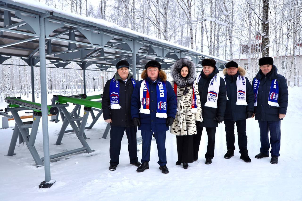 Дмитрий Кощенко: Вместе с коллегами и депутатами проинспектировали ключевые объекты народной программы «Карта развития Югры» — те, что меняют облик нашего города и напрямую влияют на качество жизни вартовчан Дмитрий Кощенко: Вместе с коллегами и депутатами проинспектировали ключевые объекты народной программы «Карта развития Югры» — те, что меняют облик нашего города и напрямую влияют на качество жизни вартовчан