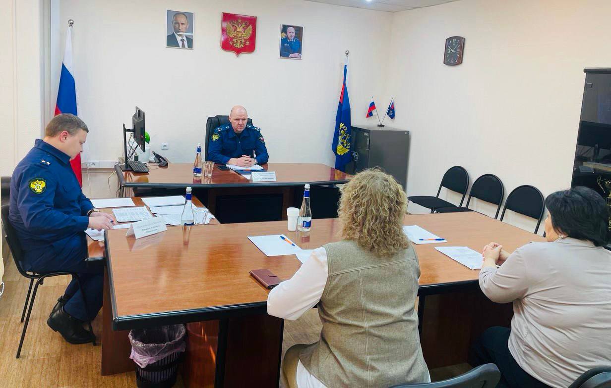 Прокурор Югры Дмитрий Попов провел личный прием жителей города Мегиона
