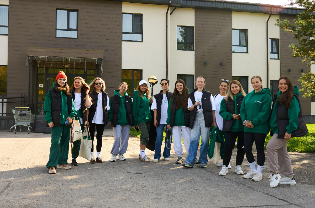 Как высадка леса превращается в праздник: яркие моменты совместной работы и угощений