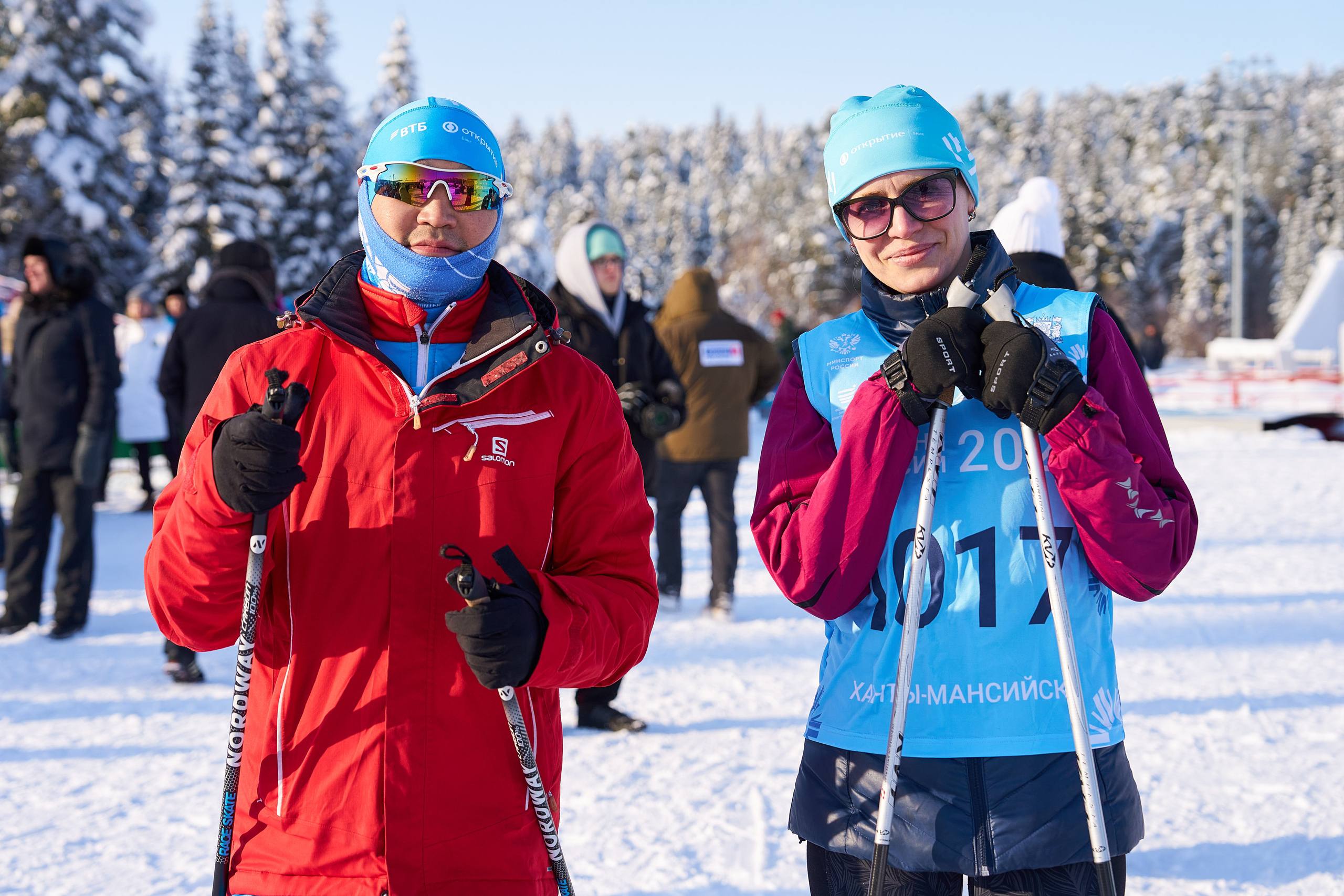 На старт «Лыжни России» в Югре вышли около 16 тысяч человек На старт «Лыжни России» в Югре вышли около 16 тысяч человек