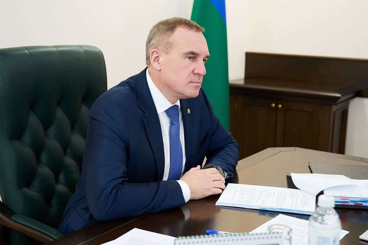 Глава ХМАО провел личный прием югорчан по поручению президента Владимира Путина