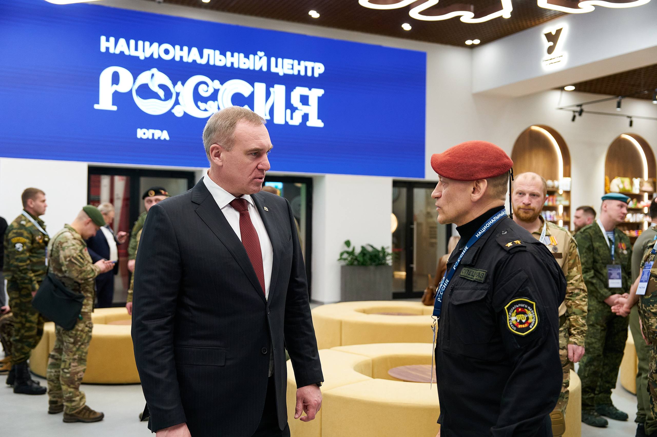 Руслан Кухарук: В преддверии Дня защитника Отечества Ханты-Мансийск стал центром притяжения для наших героев