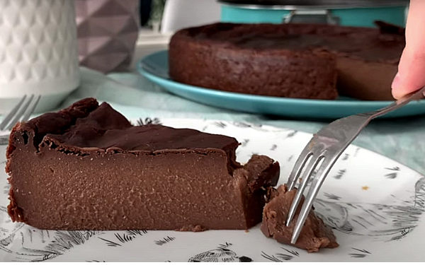 Как приготовить шоколадный флан без муки: секреты шефа, которые удивляют