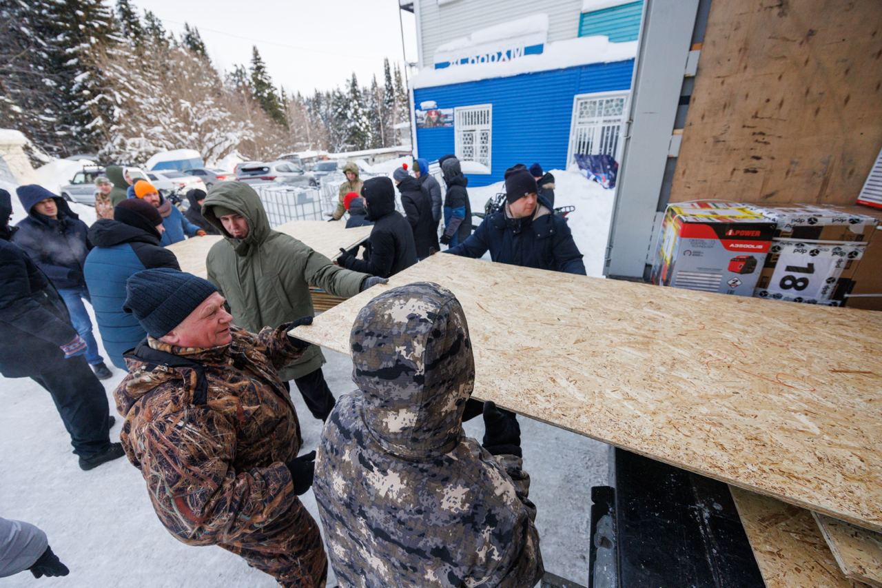 Максим Ряшин: В преддверии Дня защитника Отечества собрали и отправили в зону проведения специальной военной операции очередную партию гуманитарного груза Максим Ряшин: В преддверии Дня защитника Отечества собрали и отправили в зону проведения специальной военной операции очередную партию гуманитарного груза