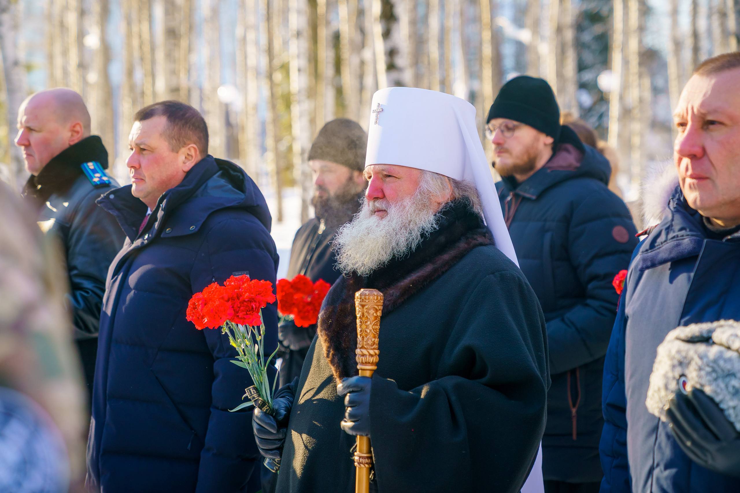 В День защитника Отечества по Югре проходят мероприятия в память о павших героях В День защитника Отечества по Югре проходят мероприятия в память о павших героях