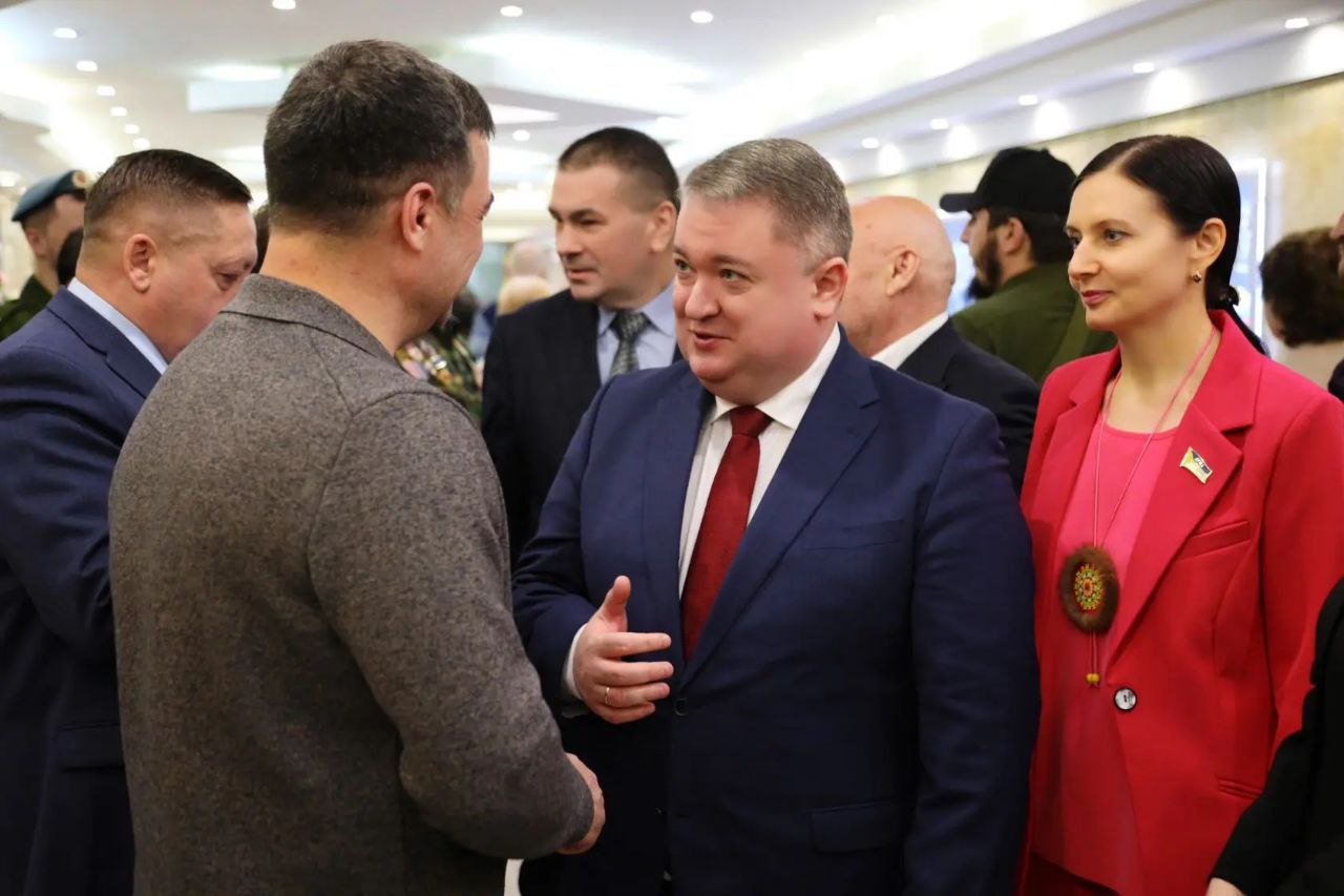 Дмитрий Кощенко: С особым чувством посетил торжественный концерт во Дворце Искусств под названием «Есть такая профессия», посвященный Дню защитника Отечества Дмитрий Кощенко: С особым чувством посетил торжественный концерт во Дворце Искусств под названием «Есть такая профессия», посвященный Дню защитника Отечества