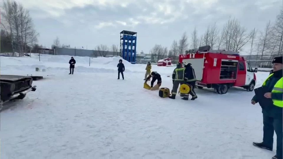 �� �������� 90� ������������������� ����� ������ ������������ ����������