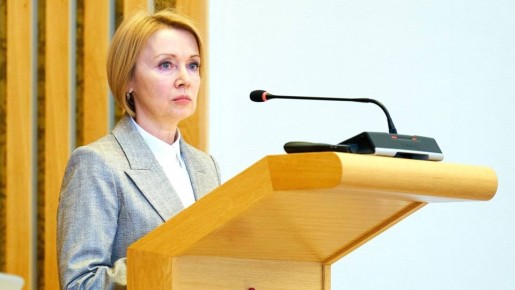 Новости к этому часу:. Людмила Низамова продолжит отстаивать права детей в Югре Её полномочия продлили на новый срок