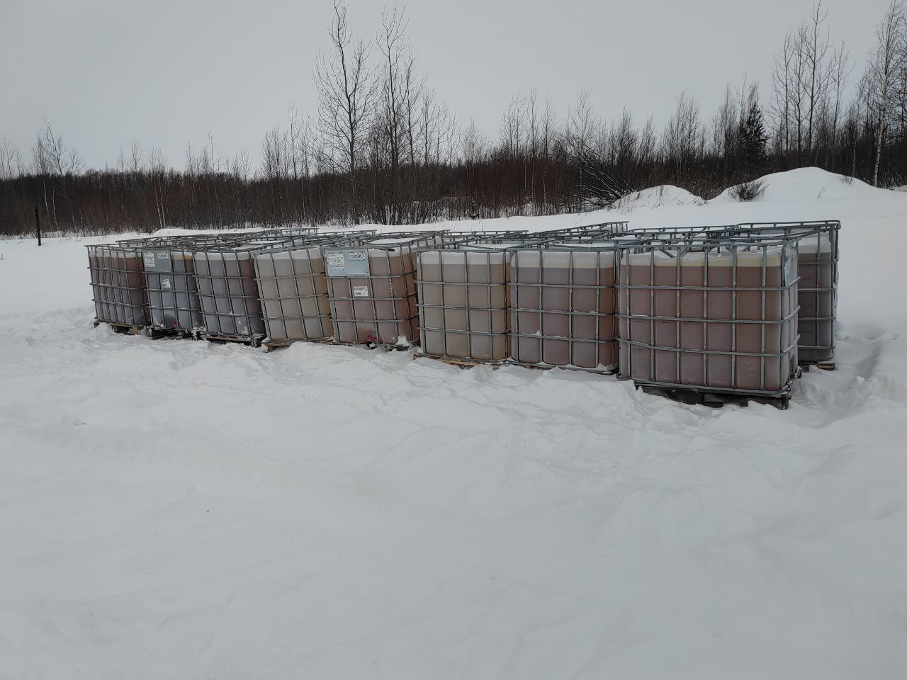 Полицейские Югры по следу обуви раскрыли кражу 20 тонн базового масла с буровой площадки Полицейские Югры по следу обуви раскрыли кражу 20 тонн базового масла с буровой площадки