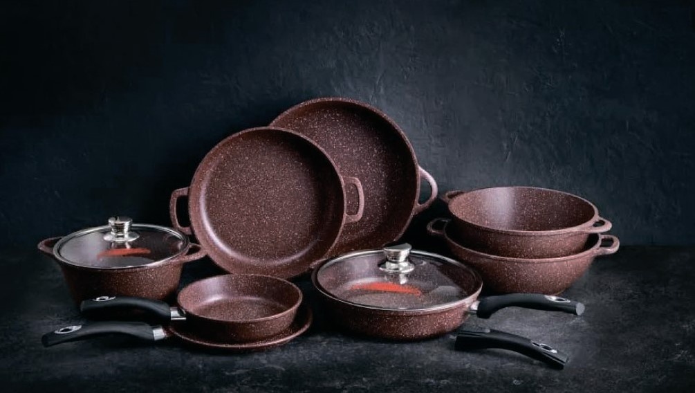 Лучшие антипригарные покрытия Pfluon: что выбирают в России и Беларуси