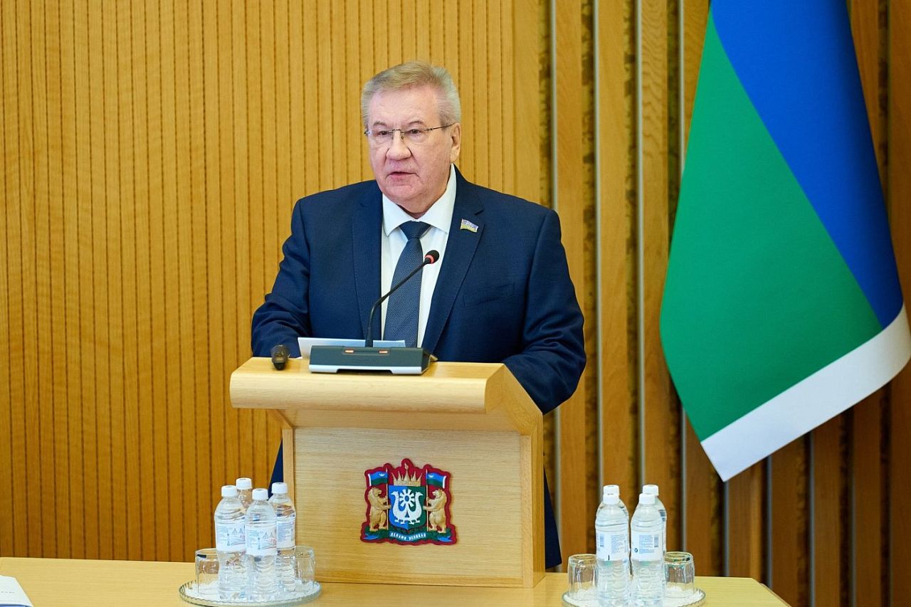 Борис Хохряков выступил с отчетом об итогах работы Думы Югры за 2025 год